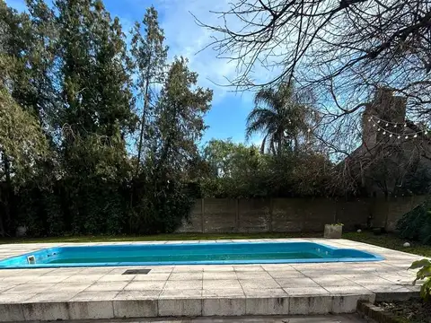 Oportunidad, excelente quinta sobre lote doble frente