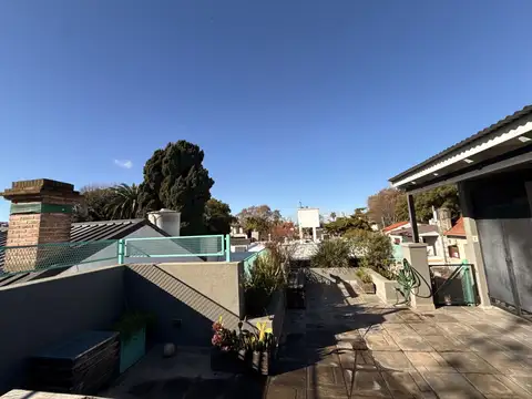 Depto Tipo Casa en Venta en Vicente López, USD 265.000