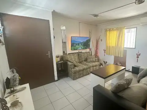 Depto Tipo Casa en Venta 51 años