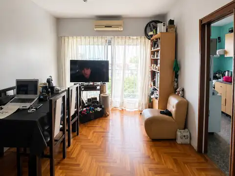 Venta Departamento 3 ambientes con Balcon al Frente - Almagro - Muy Luminoso - Apto Credito