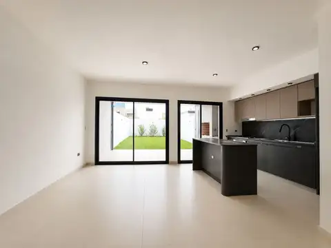 Casa en Venta en Terrazas De Manantiales, USD 240.000