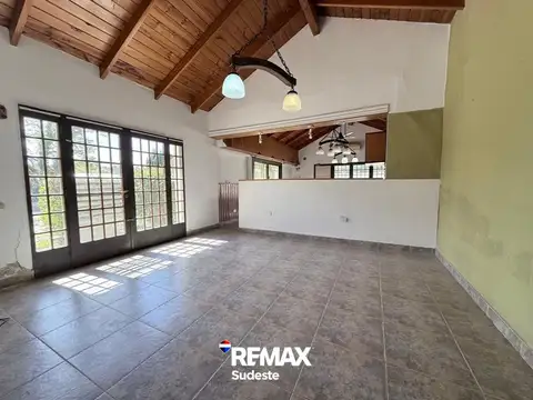 Casa en Venta en Bahía Blanca, USD 240.000
