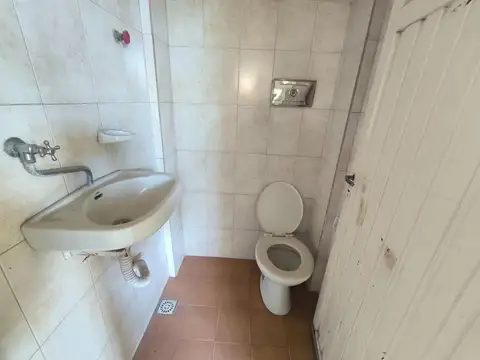 Local en Venta 25 años