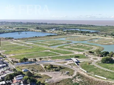 Terreno en Venta en Ezpeleta Este, USD 190.000