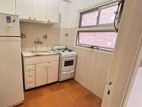 Departamento en Venta en Plaza Colon, USD 55.000