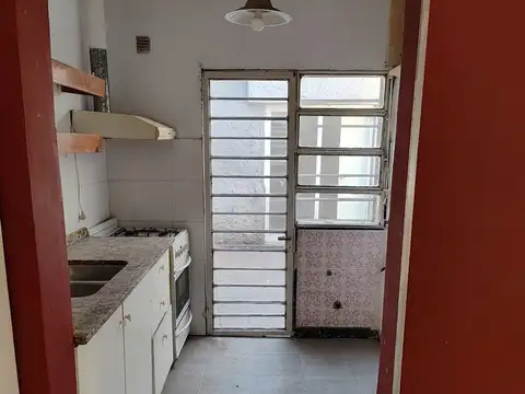 Depto Tipo Casa 4 ambientes con 1 baño