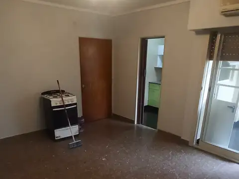 Gandara 3200, Piso 1