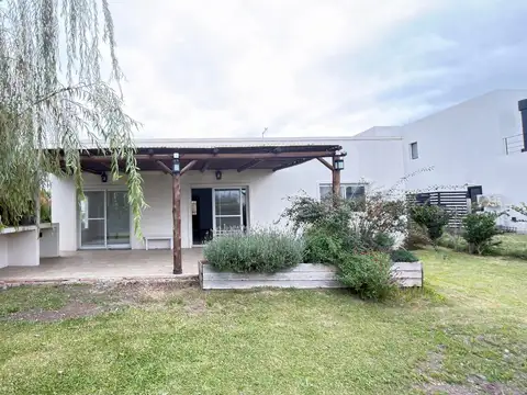 Casa en Alquiler al Noreste