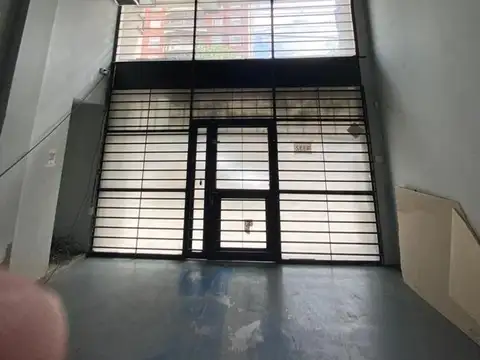 Local en Alquiler en Parque Centenario, $ 7.600.000