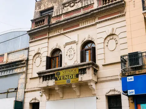 Venta de Casona Antigua en Pleno Centro