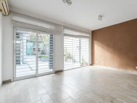 Casa en Venta en Olivos, USD 470.000