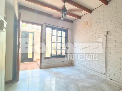 Depto Tipo Casa en Alquiler de 2 ambientes