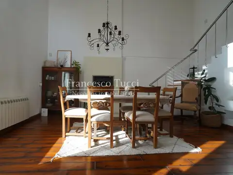 Casa 5 ambientes con 3 baños
