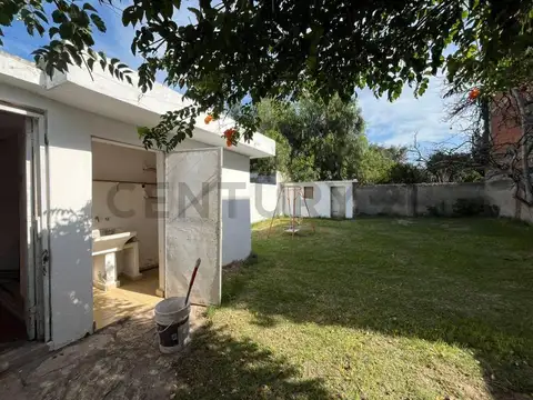 Casa en Venta en Alto Alberdi, USD 87.000