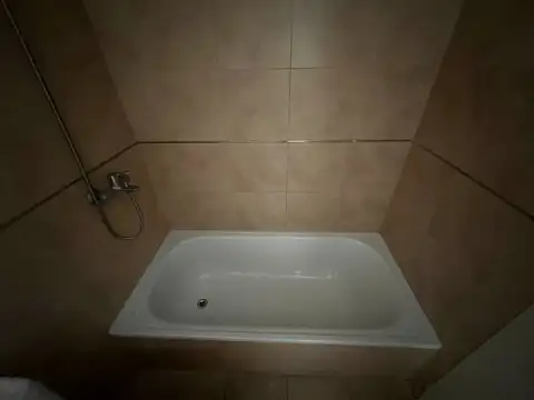 Dr L Maria Drago 200, Piso 5