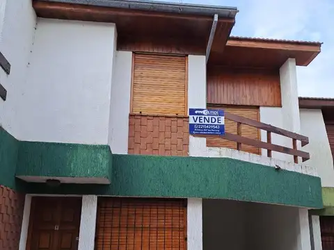 Depto Tipo Casa en Venta 35 años