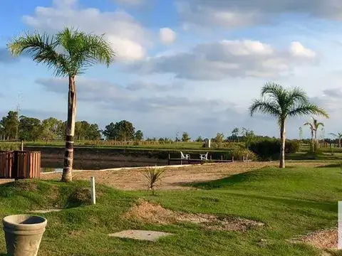 Terreno en venta - 1000mts2 - Campos de La Enriqueta, La Plata