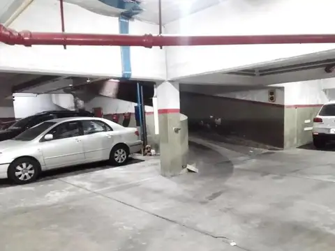 VENTA COCHERA - San Isidro - OPORTUNIDAD