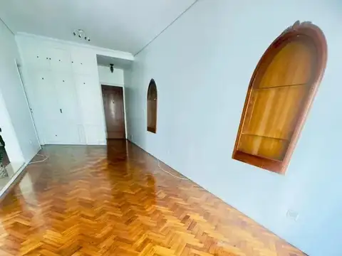 Departamento en Alquiler en Recoleta, USD 1.800