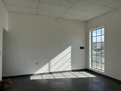 Local en Venta en General Roca, USD 30.000