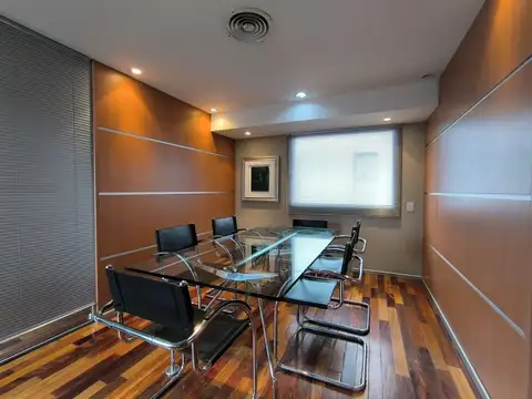 Oficina en Venta al Este