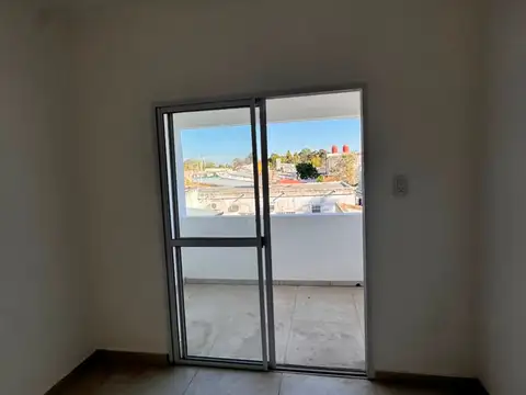 DPTO EN ALQUILER ZONA COSTANERA A ESTRENAR
