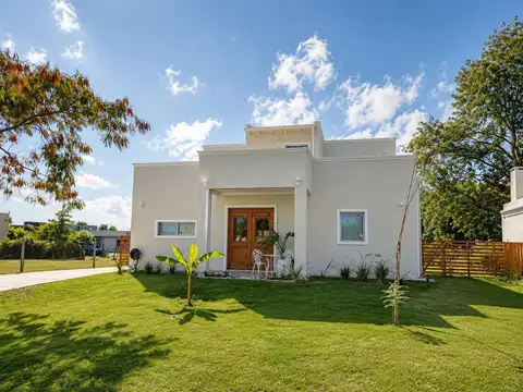 San Ramon, Pilar del Este 5500