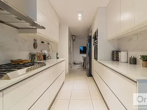 Departamento 4 ambientes con 3 baños