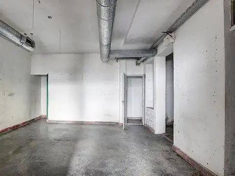 Inmueble comercial  lote propio de 237,52 m², con frente de 8,66 m doble altura  en planta.