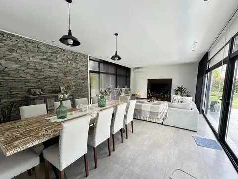 Jorge Newbery 4550, Mar Del Plata, Buenos Aires, Argentina.