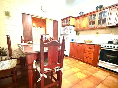 Casa en Venta en Ezpeleta Oeste, USD 120.000
