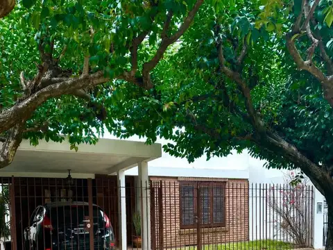 CASA EN VENTA EN QUILMES OESTE APTO CREDITO
