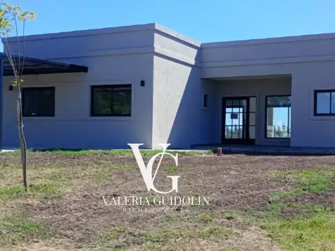Casa en Venta en Monet Barrio Privado, USD 170.000
