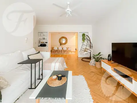 Departamento de 4 ambientes en Recoleta - Con dependencia y balcón