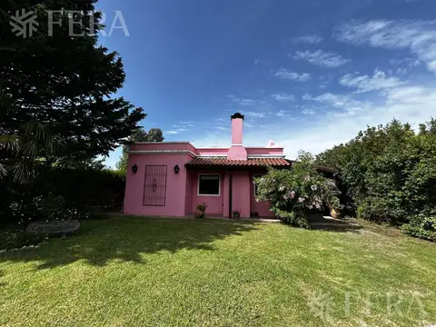 Venta de Casa 4 ambientes con Jardín en Chascomus