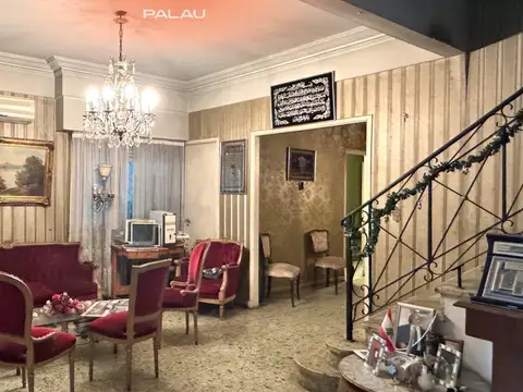 Casa en dos plantas con terraza