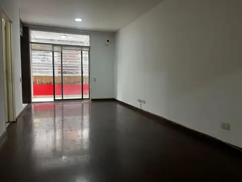 Departamento en Venta en Flores, USD 129.500