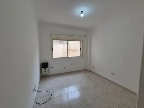Departamento en Venta en Monte Castro, USD 85.000