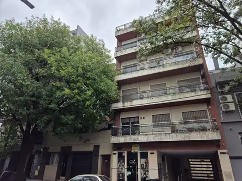 Departamento en Monte Castro