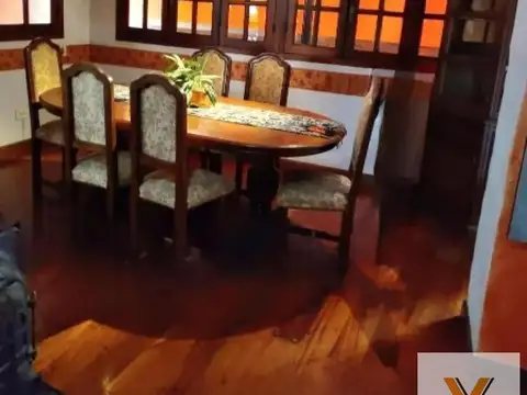 Departamento 5 ambientes con 1 baño