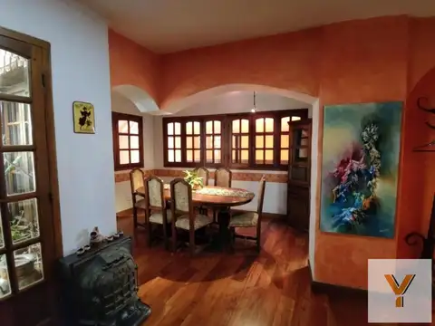 Departamento en venta - 4 Dormitorios 2 Baños - Almagro