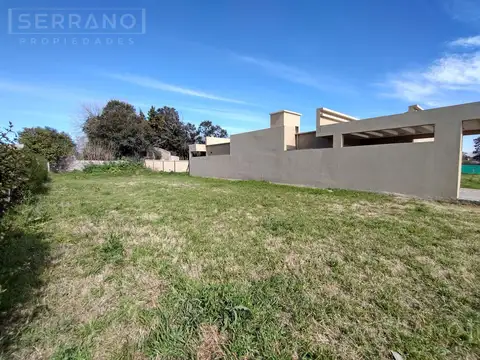 AUR. Venta. Lote 465 m2. Barrio Las Marias