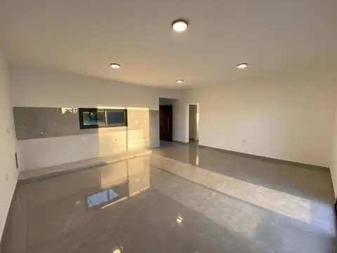 ALQUILER - Casa 2 Dorm. Villa Catalina A Estrenar