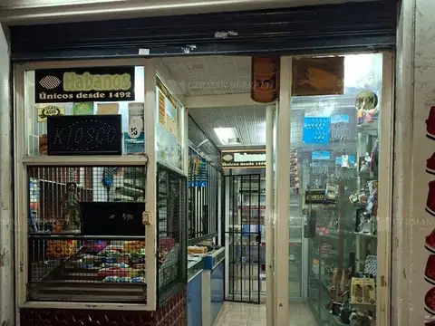 Rivadavia 700