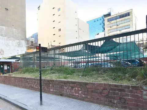 Terreno en Alquiler 22  mts Frente