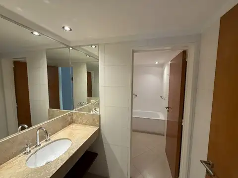 Departamento en Alquiler de 3 dormitorios