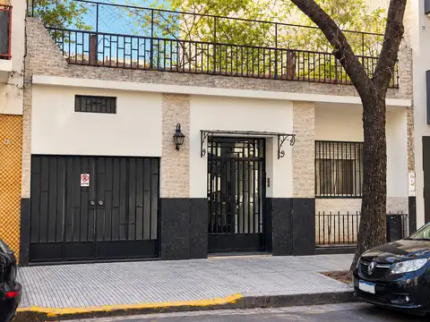 IMPECABLE CASA 4 DORMITORIOS 2 BAÑOS GARAGE CUBIERTO AMPLIOS AMBIENTES