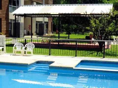 Edificio en Venta 8 Deptos + Renta 10% - Chascomús