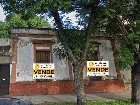 CASA A RECICLAR - IMPORTANTE UBICACION