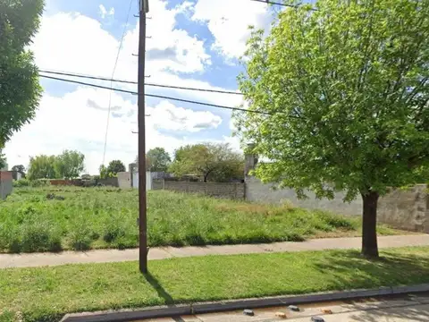 Terreno en Venta 30  mts Fondo
